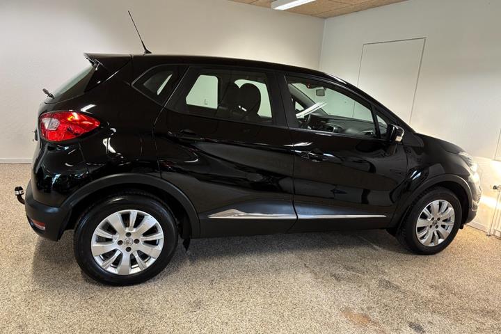 Sort Renault Captur fra 2017