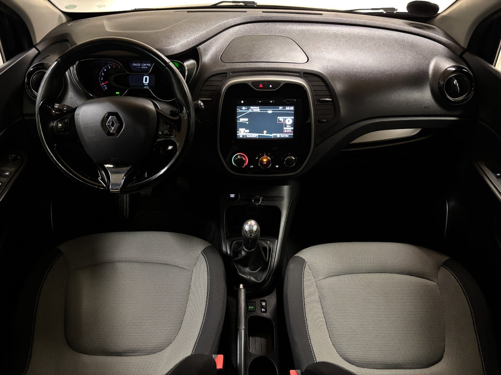 Sort Renault Captur fra 2017