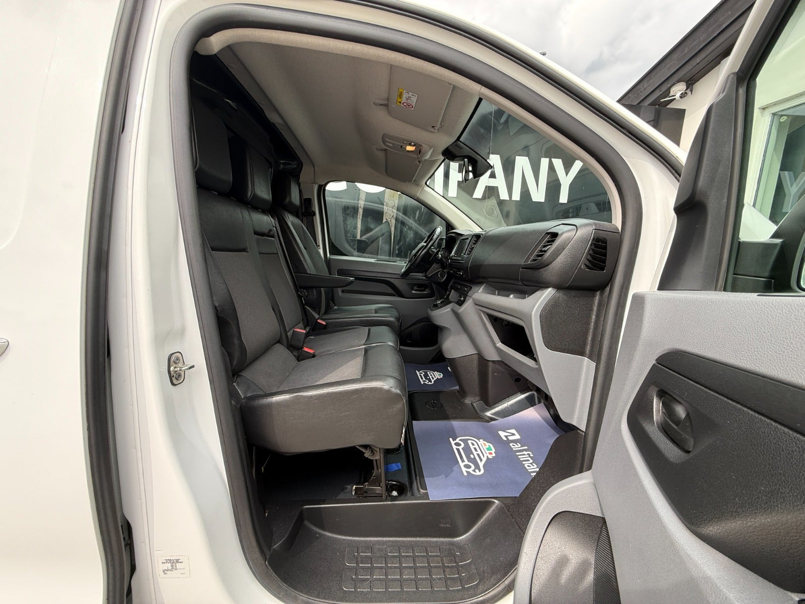 undefined Opel Vivaro fra 2021