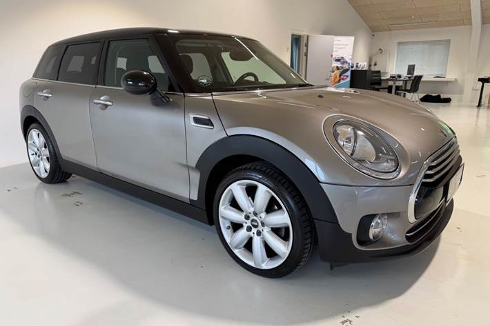 Grå Mini Clubman Cooper fra 2017