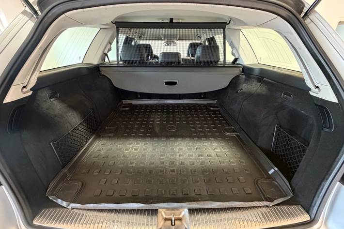 Grå Mini Clubman Cooper fra 2017