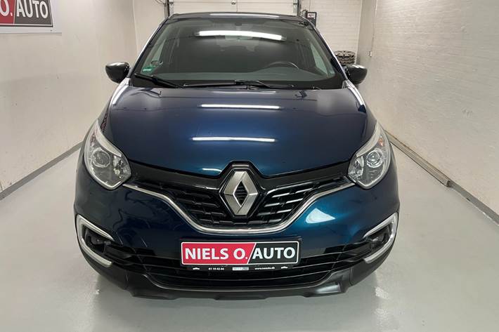 Blå Renault Captur fra 2017