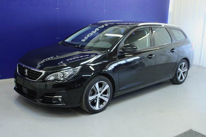 Sort Peugeot 308 fra 2019