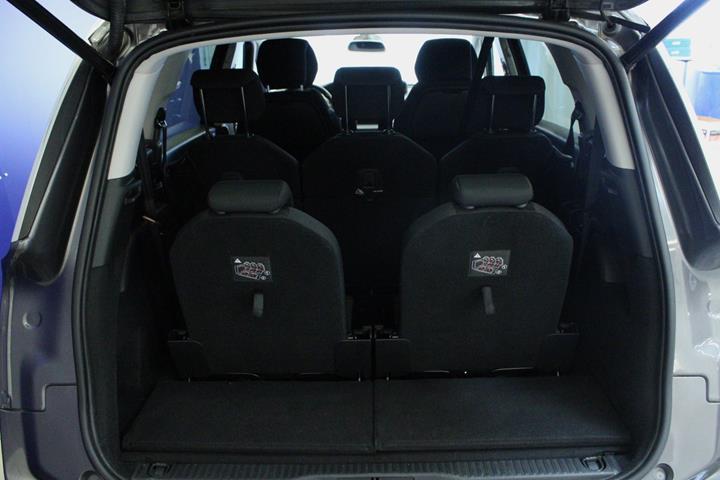 Grå Citroën Grand C4 SpaceTourer fra 2020