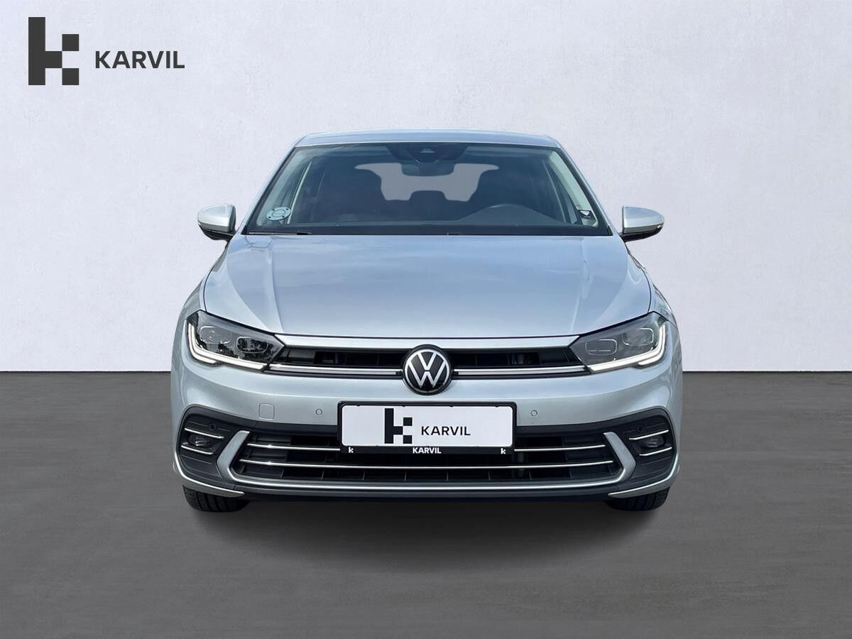 Sølv VW Polo fra 2022