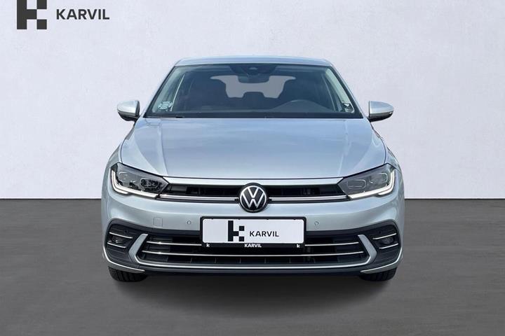 Sølv VW Polo fra 2022