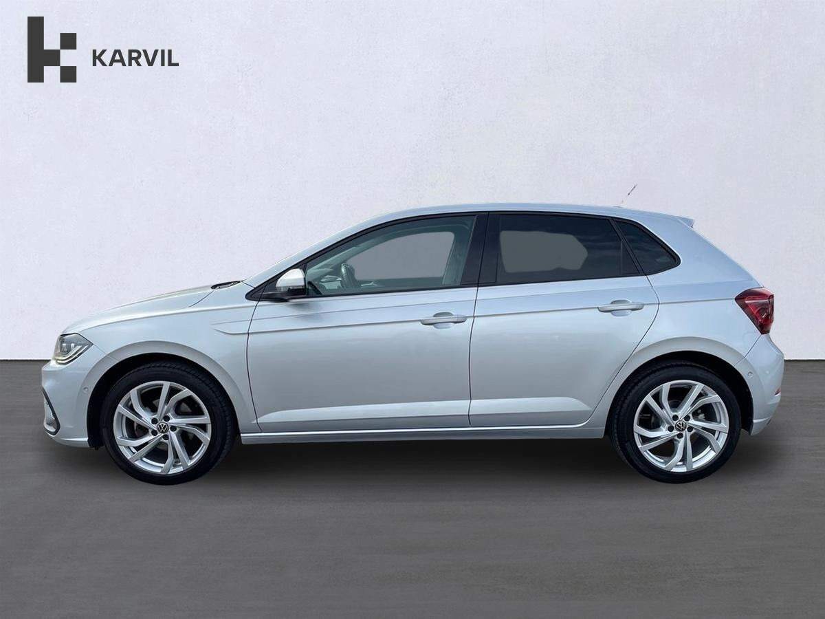 Sølv VW Polo fra 2022