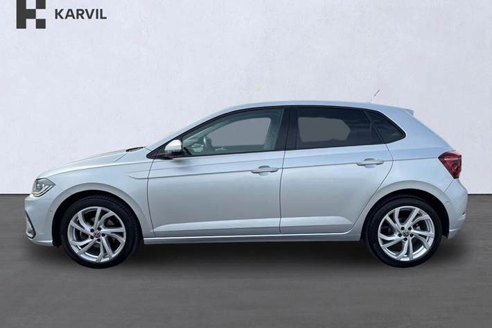 Sølv VW Polo fra 2022