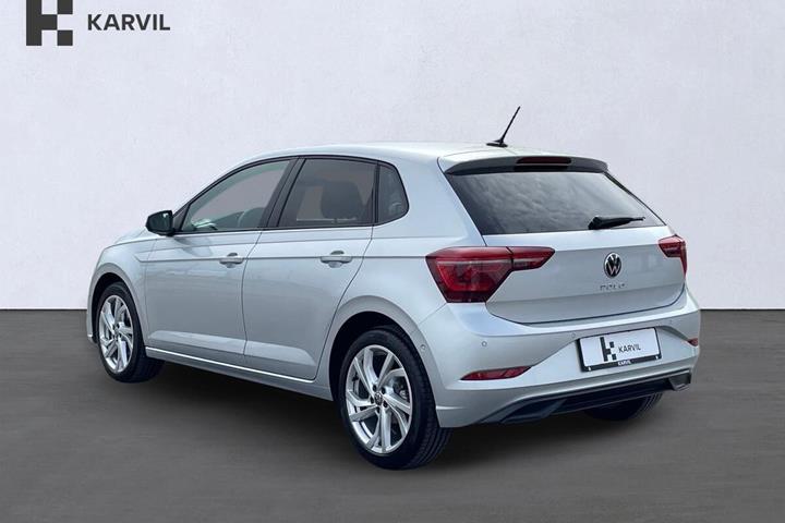 Sølv VW Polo fra 2022