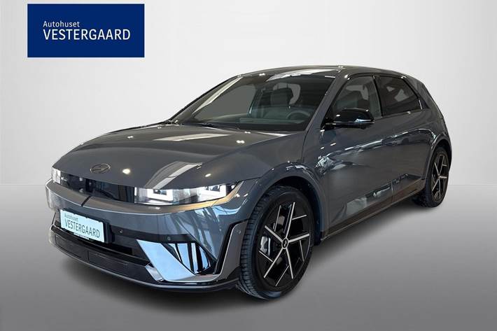 Grå Hyundai Ioniq 5 fra 2026