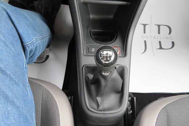 Sort VW UP! fra 2017