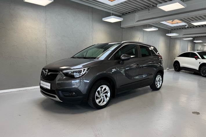 Grå Opel Crossland X fra 2020