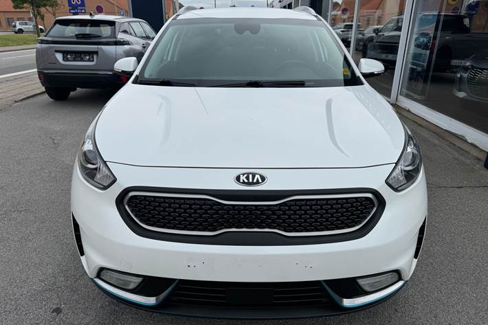 Hvid Kia Niro fra 2017