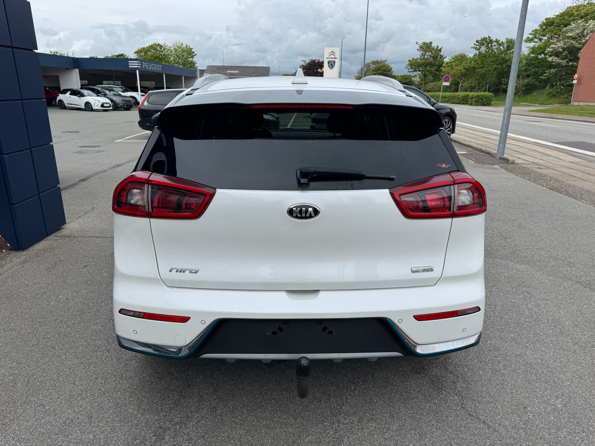 Hvid Kia Niro fra 2017