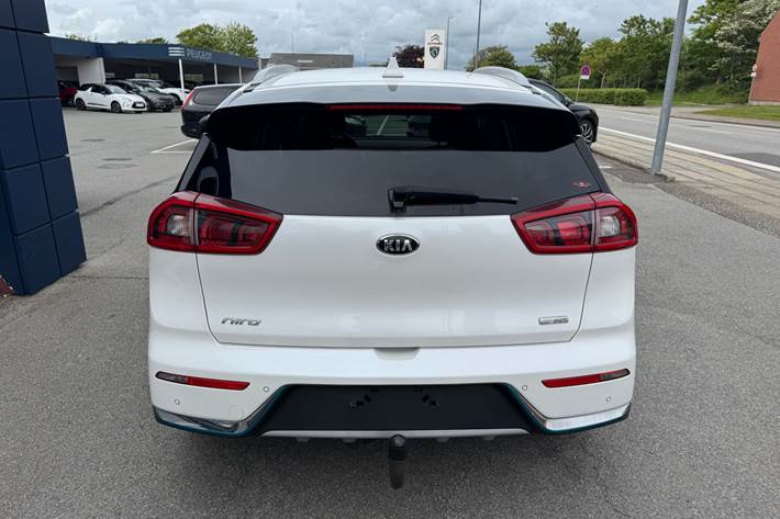 Hvid Kia Niro fra 2017