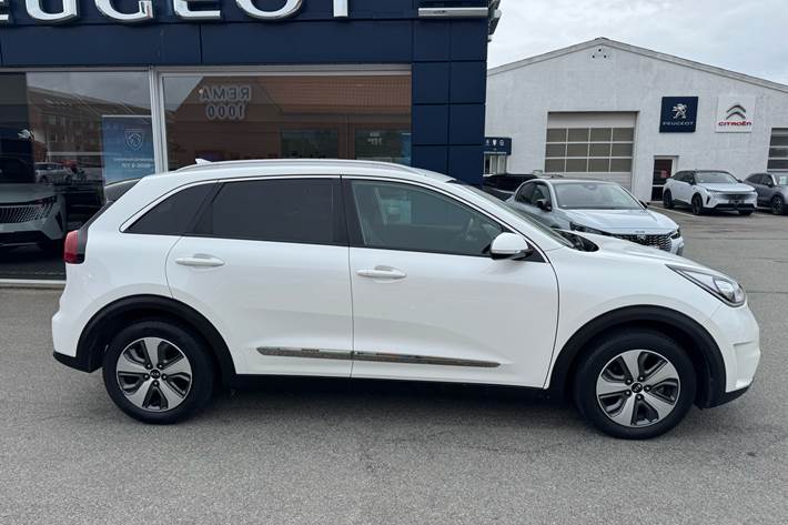 Hvid Kia Niro fra 2017