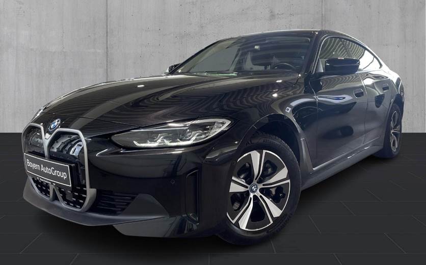 BMW i4 eDrive35