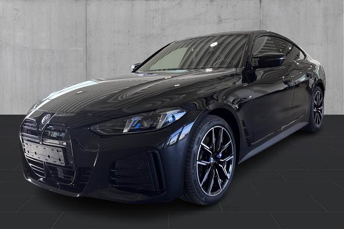 Sort BMW i4 fra 2026