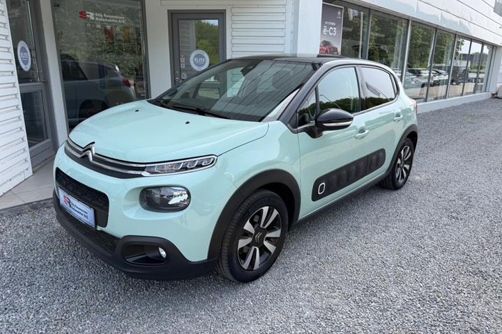 Grøn Citroën C3 fra 2020 set udefra