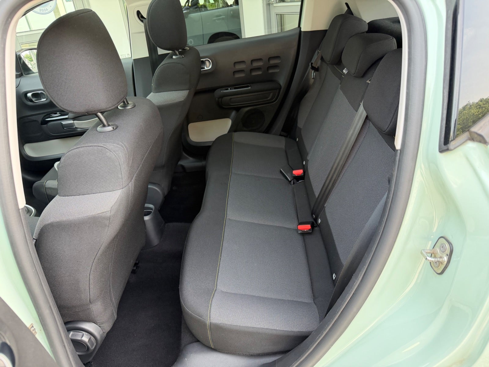 Grøn Citroën C3 fra 2020