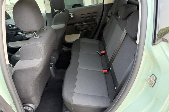 Grøn Citroën C3 fra 2020