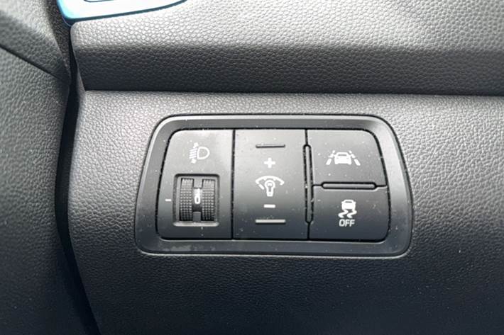 Hvid Hyundai i20 fra 2016