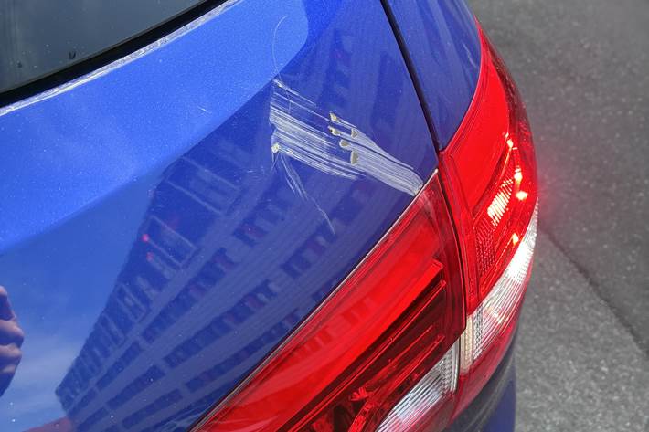 Blå Peugeot 308 fra 2020
