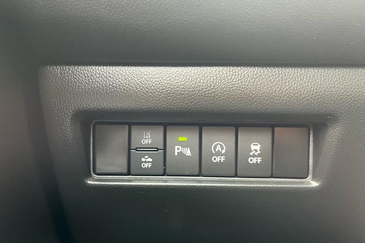 Blå Suzuki Swift fra 2022