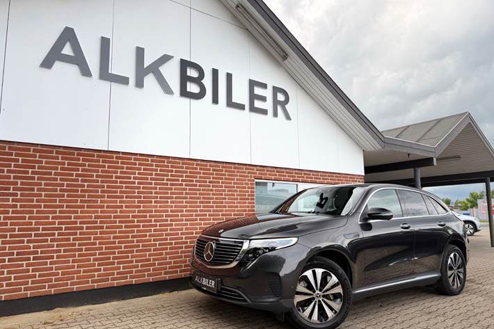 Grå Mercedes EQC400 fra 2023
