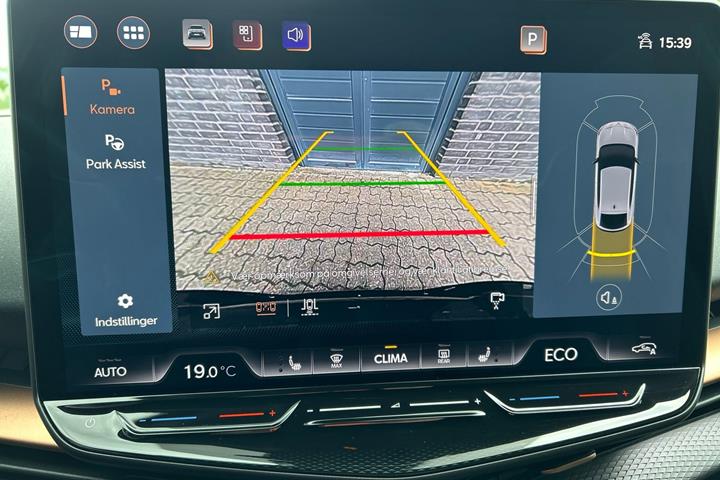 Grå Cupra Tavascan fra 2024