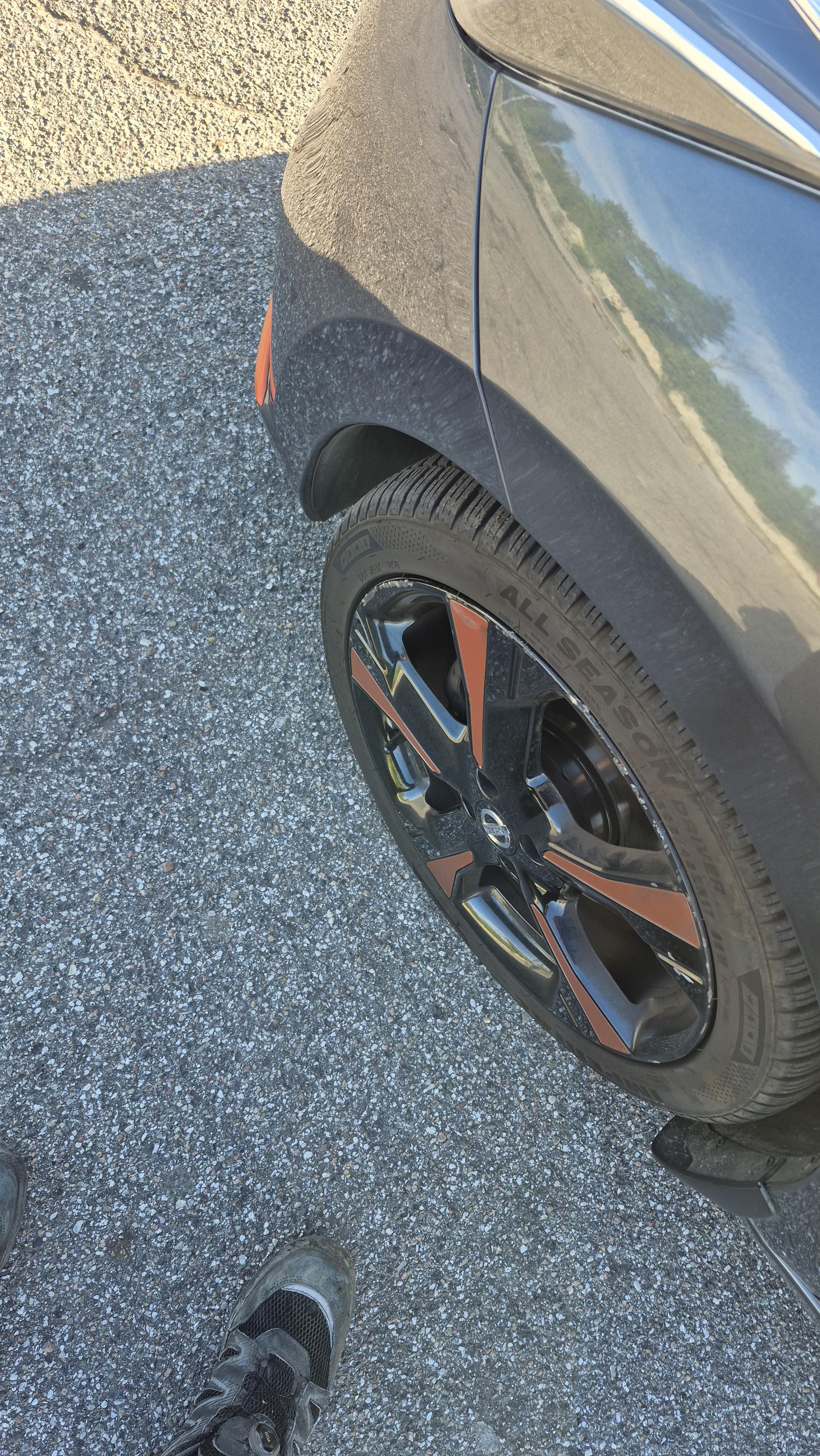 Grå Nissan Micra fra 2018