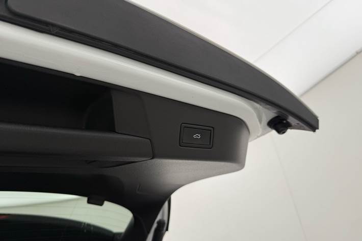 Hvid VW ID.4 fra 2022