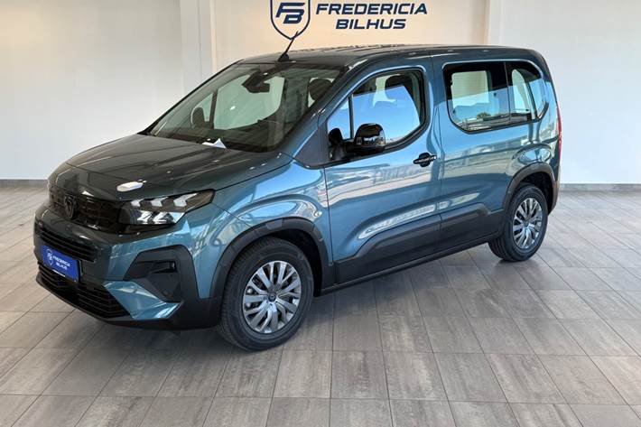 Blå Peugeot e-Rifter fra 2025