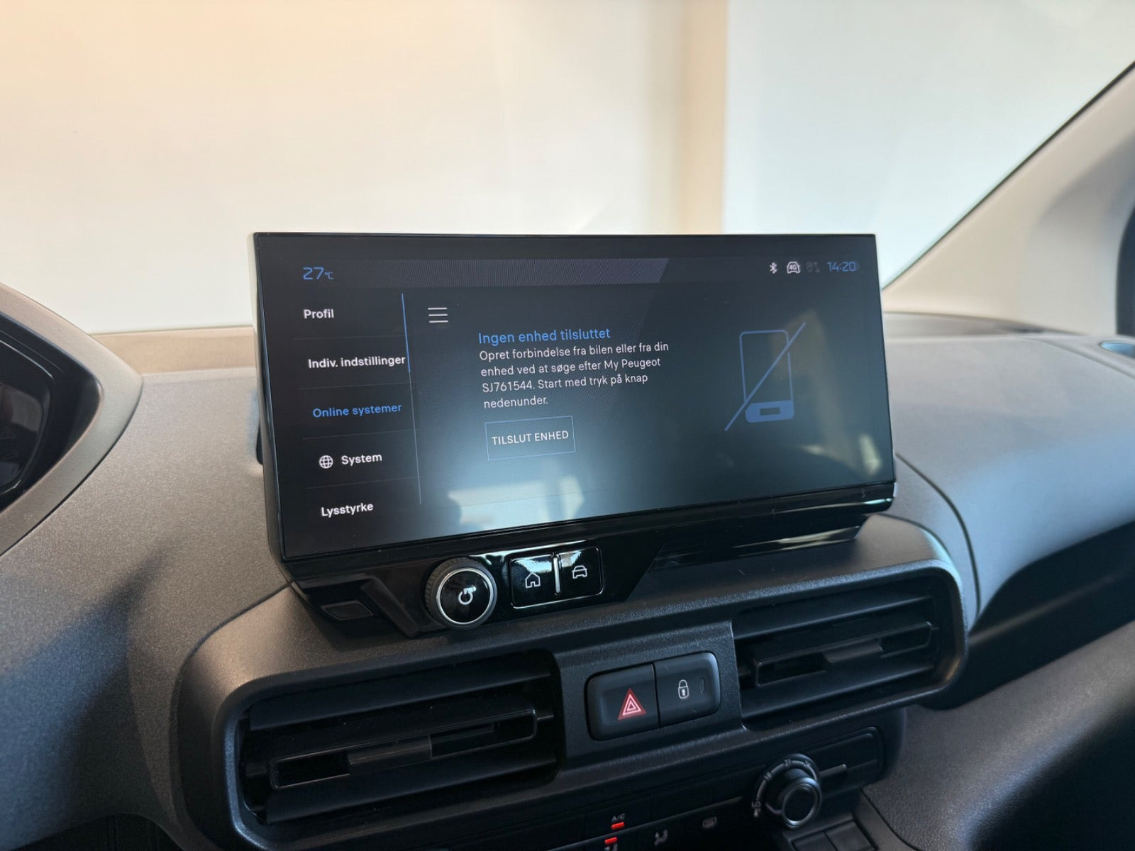 Blå Peugeot e-Rifter fra 2025