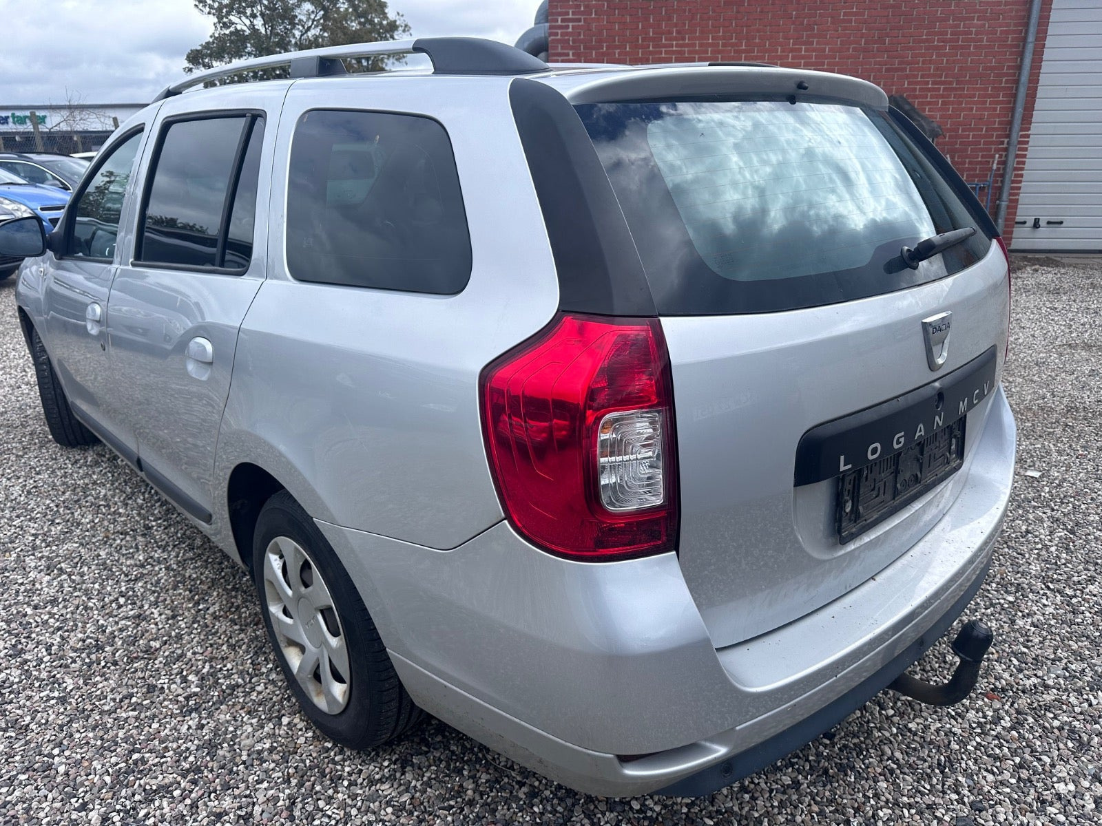 undefined Dacia Logan fra 2016