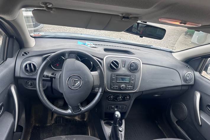 undefined Dacia Logan fra 2016
