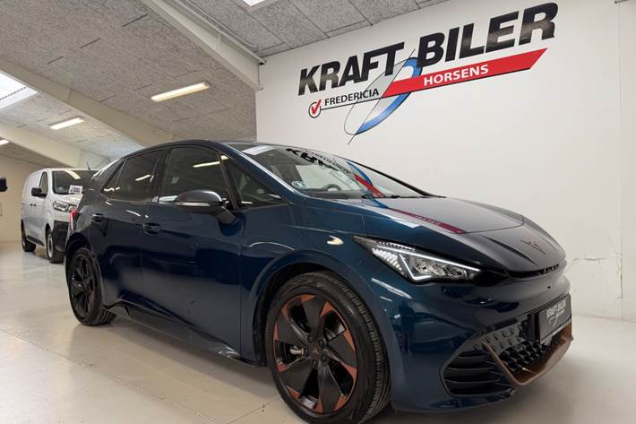 Blå Cupra Born fra 2023