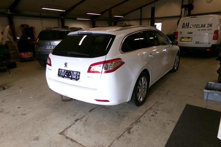 Hvid Peugeot 508 fra 2013