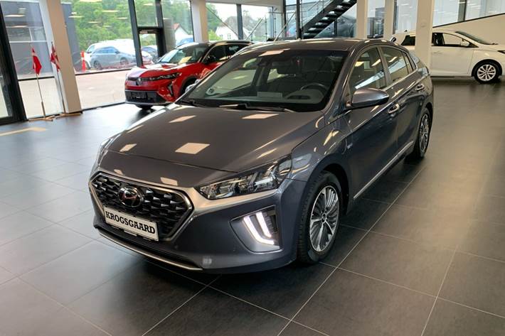 Grå Hyundai Ioniq fra 2020
