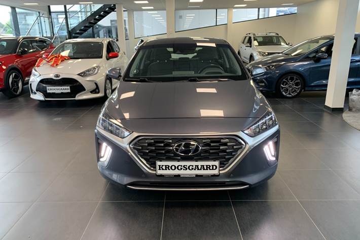 Grå Hyundai Ioniq fra 2020
