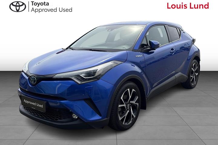 Blå Toyota C-HR fra 2019 set udefra