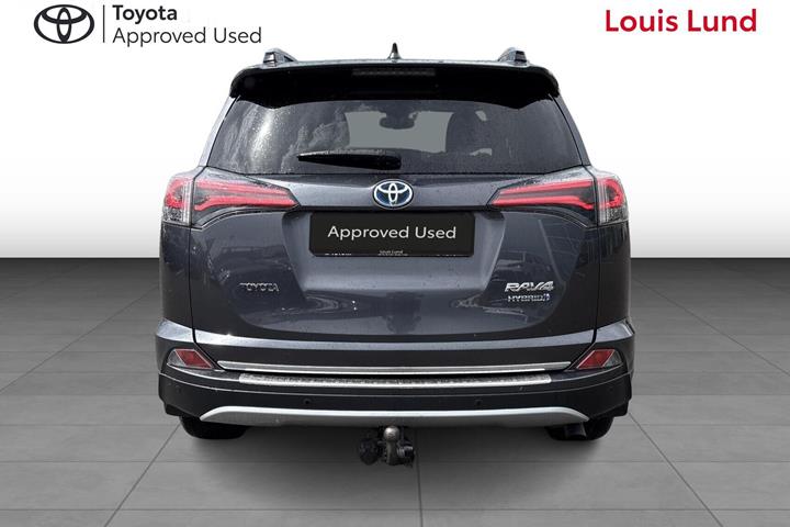 Grå Toyota RAV4 fra 2018