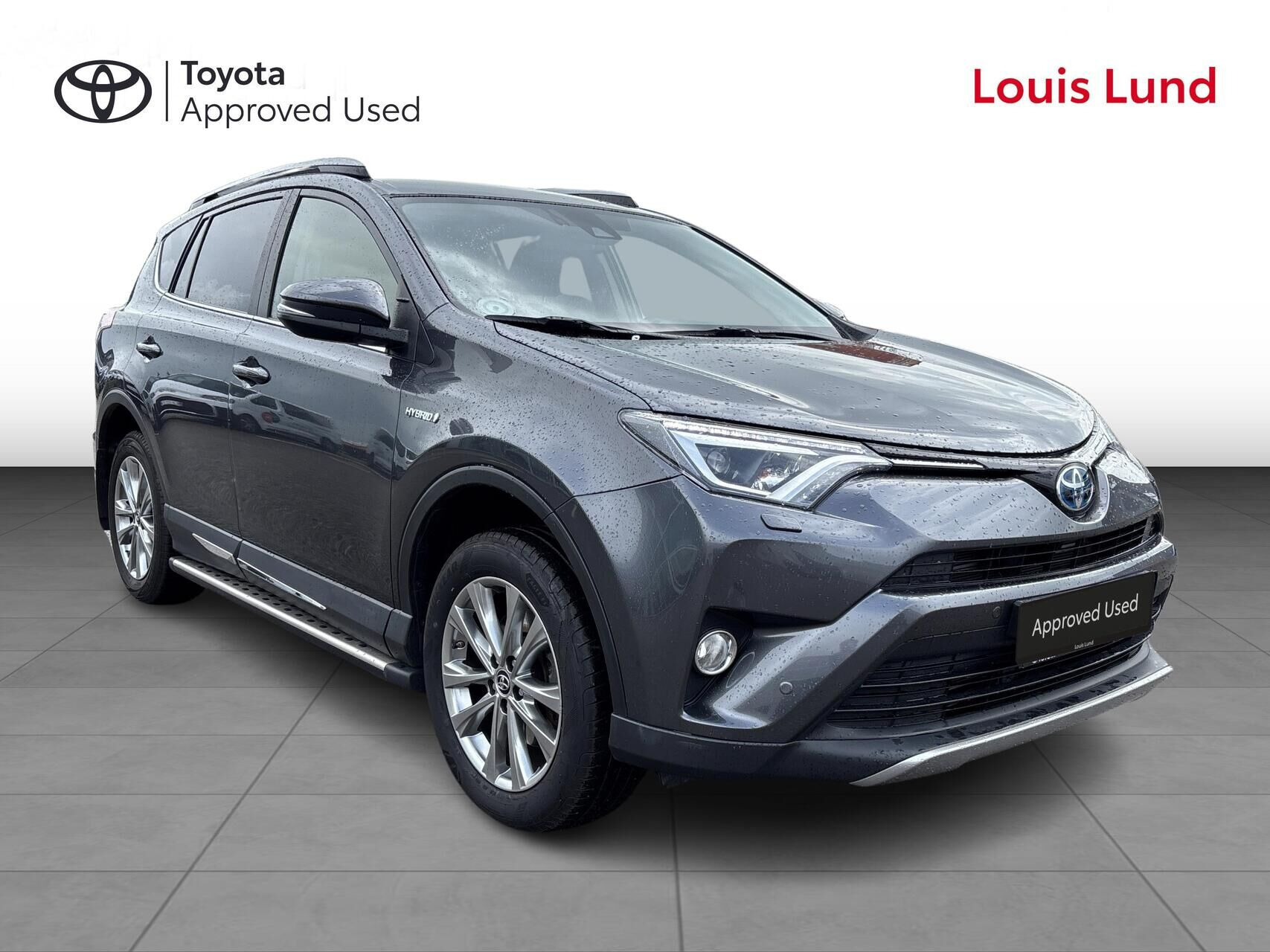 Grå Toyota RAV4 fra 2018
