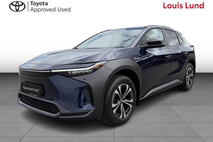 Turquoise Toyota BZ4X fra 2023