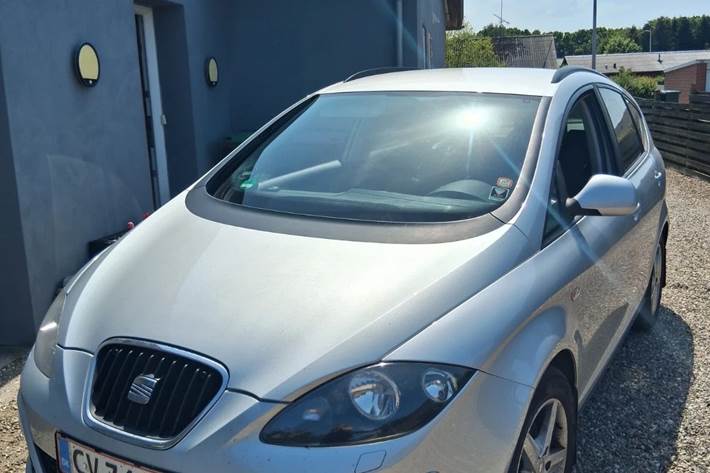 Sølv Seat Altea XL fra 2014
