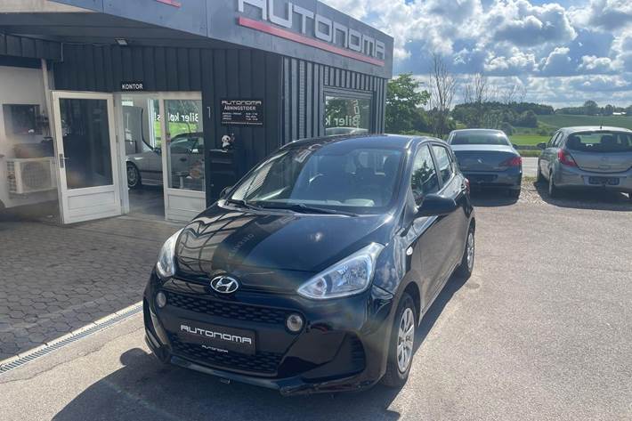 Sort Hyundai i10 fra 2017