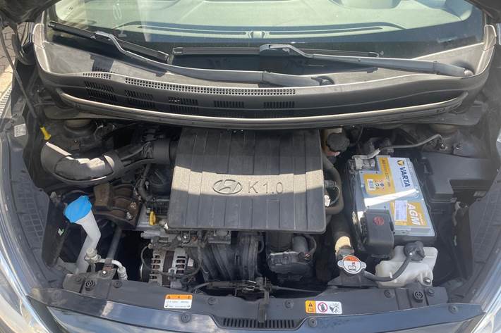 Sort Hyundai i10 fra 2017