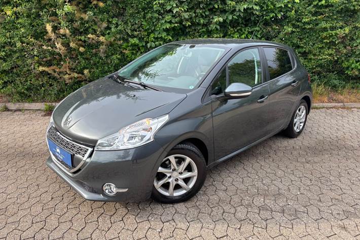 undefined Peugeot 208 fra 2014