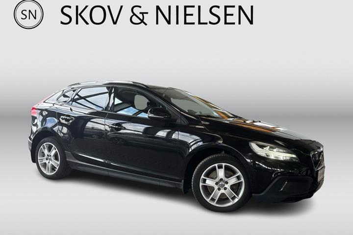 Sort Volvo V40 CC fra 2016