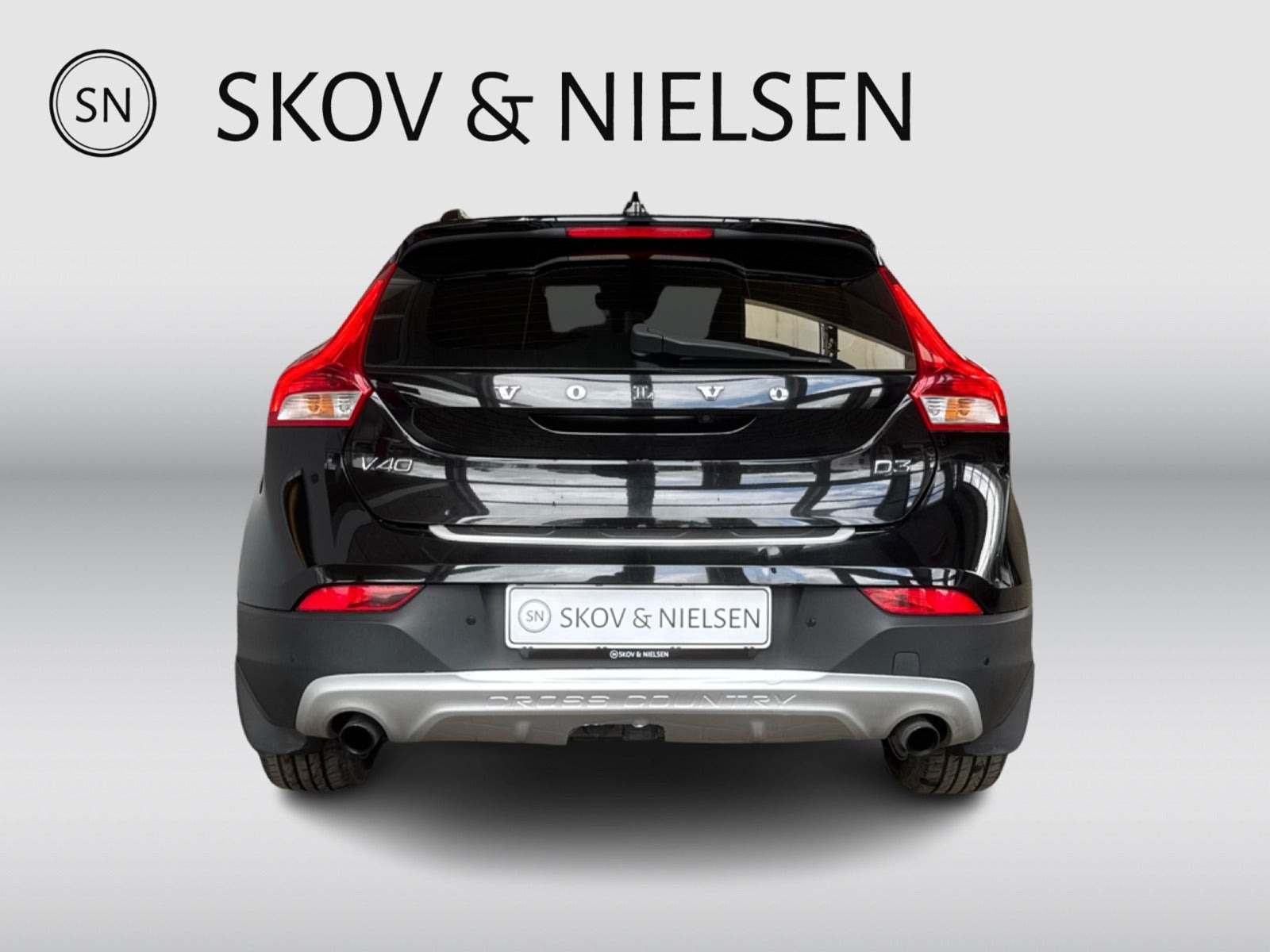 Sort Volvo V40 CC fra 2016